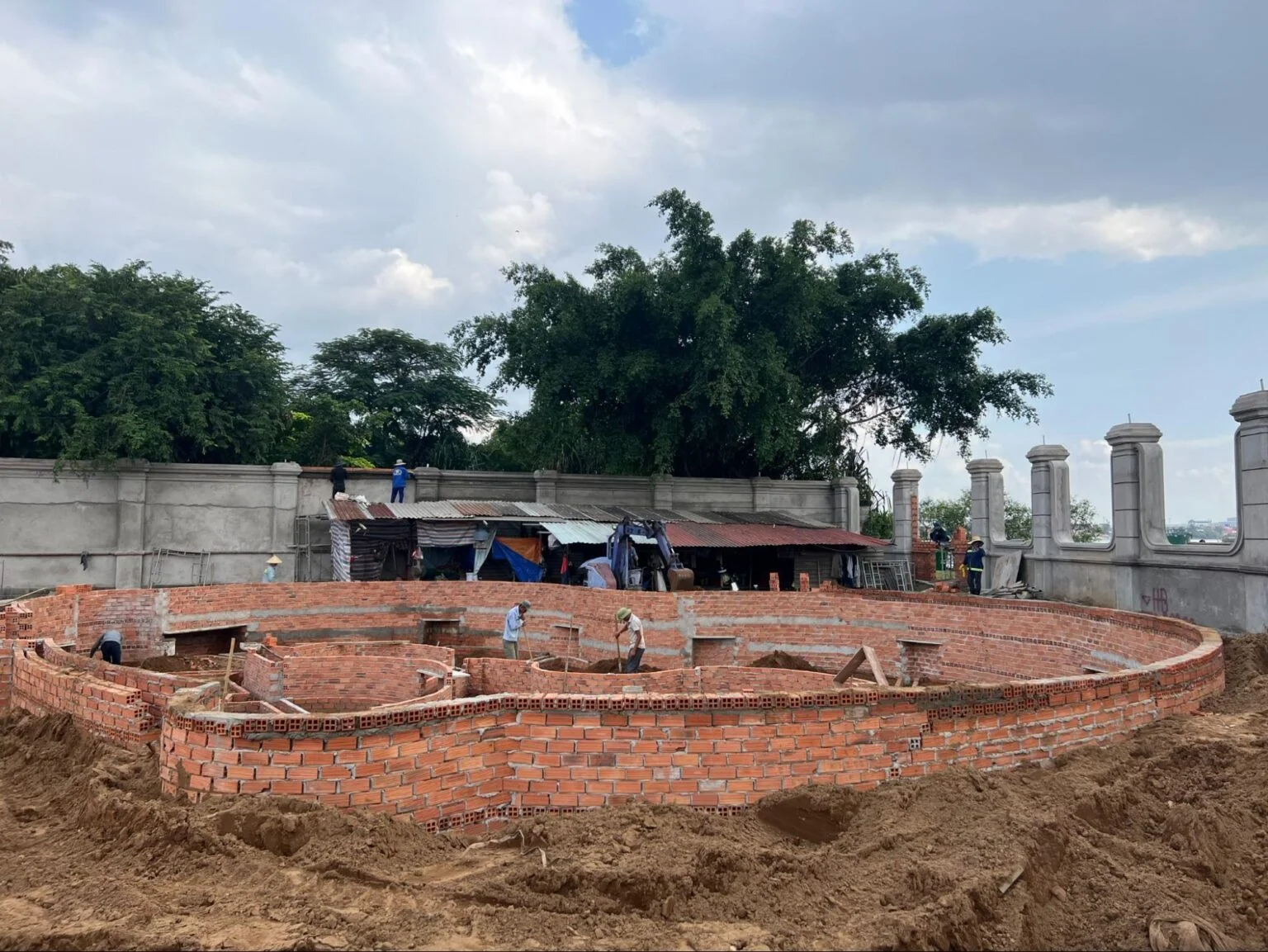 Công ty thi công hồ bơi Đồng Nai - Tiến Phát cung cấp dịch vụ giá rẻ hàng đầu