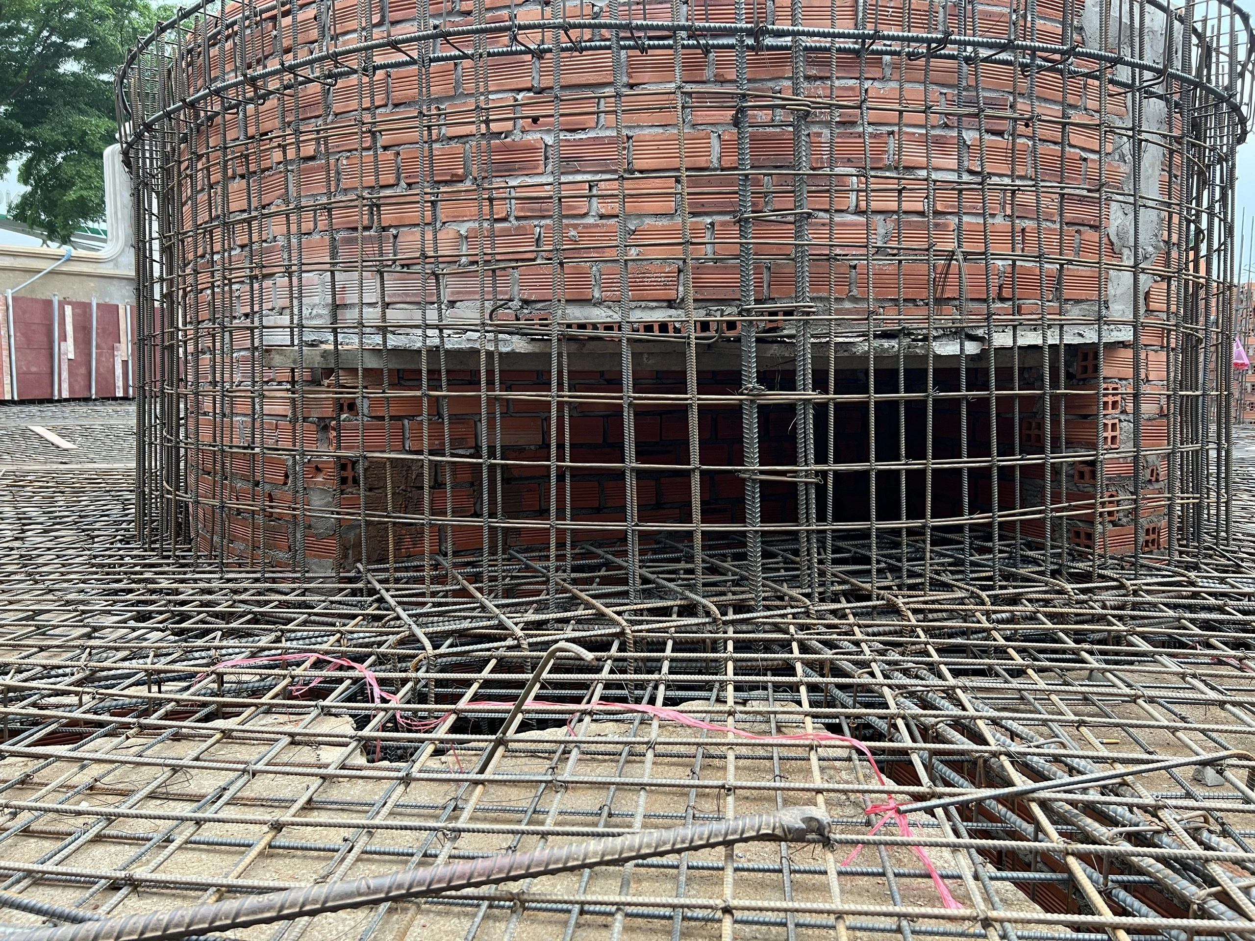 các bước xây dựng hồ bơi image-6