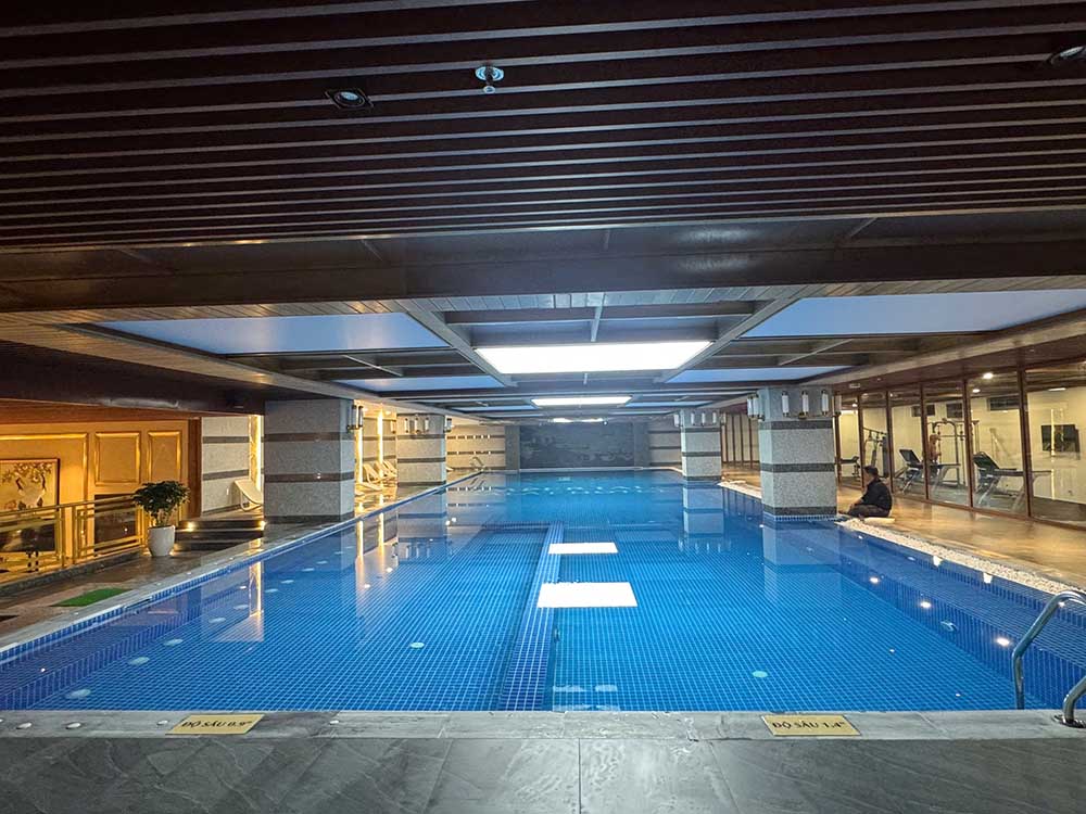 Hồ bơi tổ hợp khách sạn 5 sao Imperial Đà Lạt Hotel 13